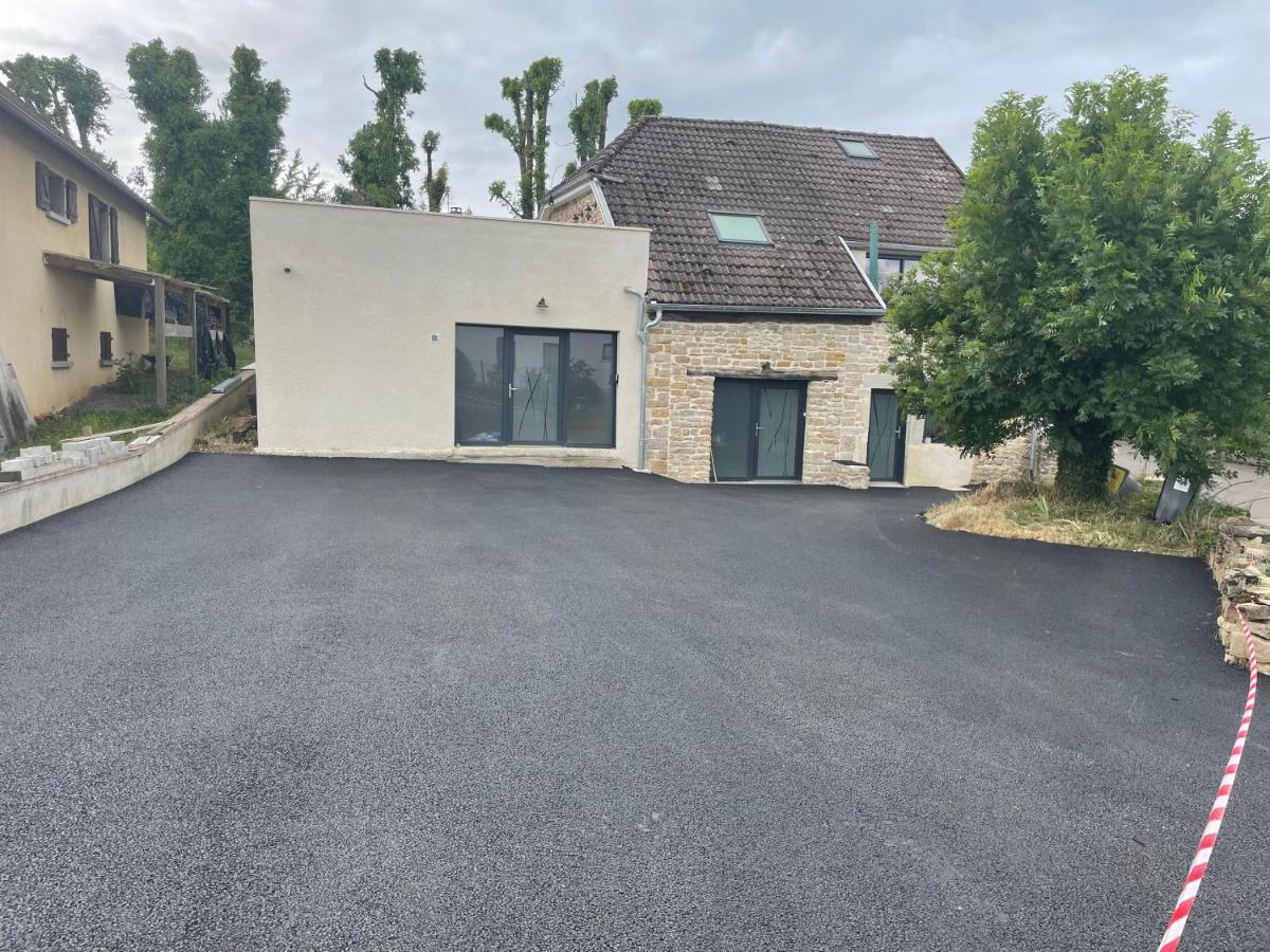 Studio Loft Du Lac Avec Terrasse Avec Vue Sur Le Lac Et La Motte Lägenhet Vaivre-et-Montoille Exteriör bild